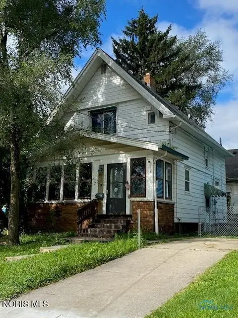 3801 Martha Avenue, Toledo, OH 43612