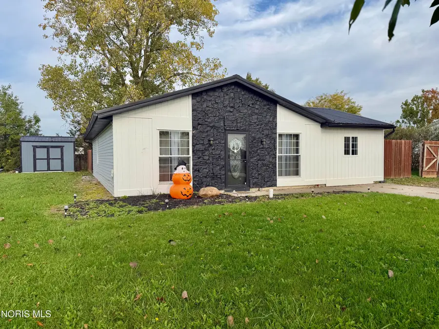 4316 W Rolling Meadows Boulevard, Defiance, OH 43512 - #2