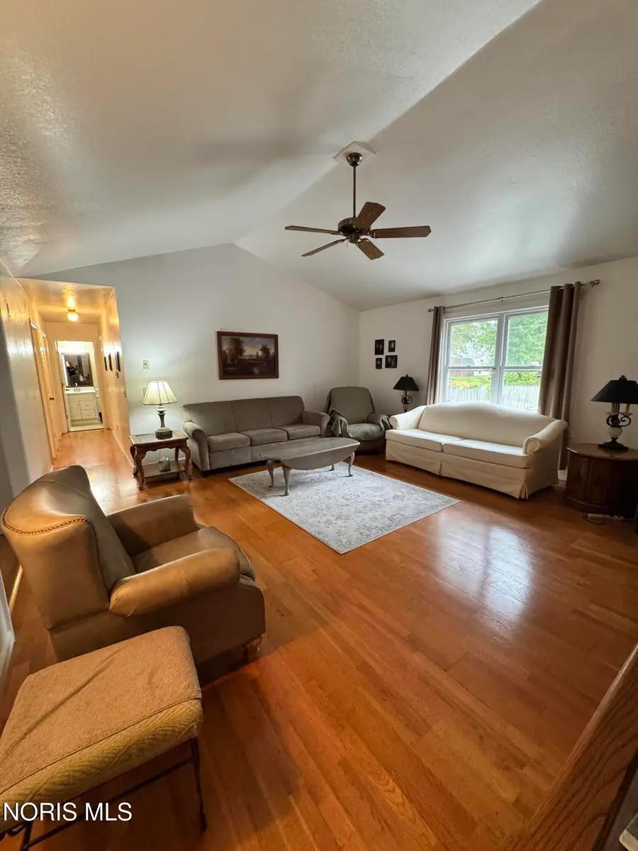 1860 Bobolink Lane, Toledo, OH 43615 - #2