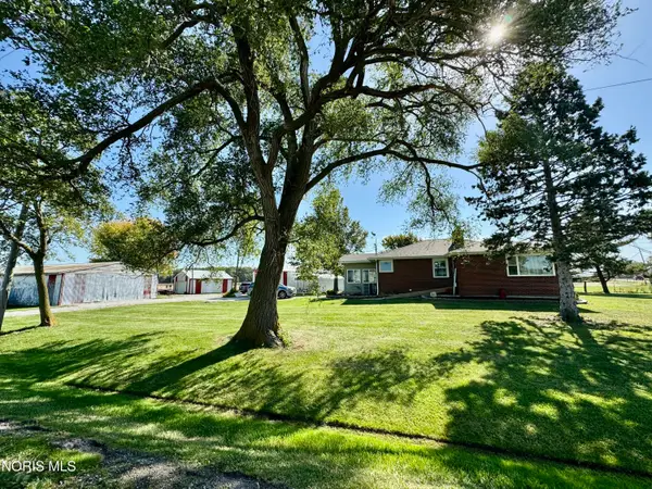 10974 W Duff-washa Road, Oak Harbor, OH 43449