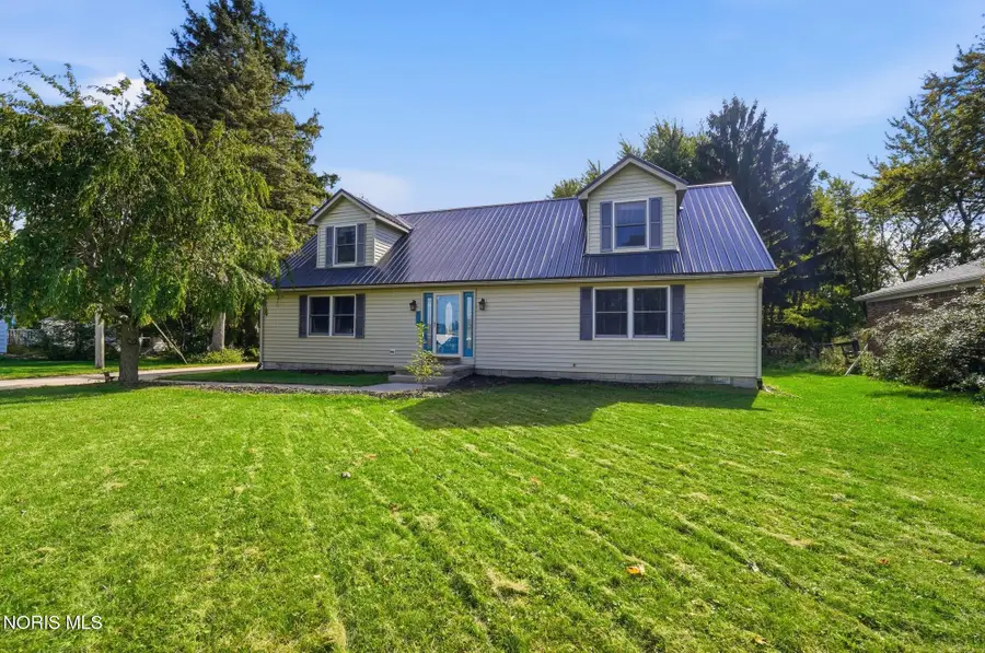 713 E Crocker Street, Bradner, OH 43406 - #2