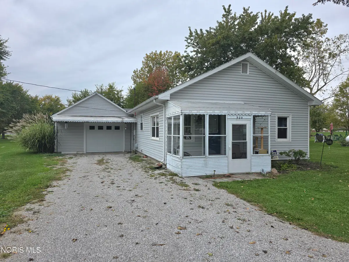 304 S 4th Street, Continental, OH 45831 - #1