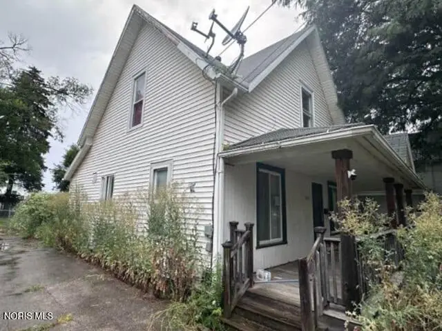 667 George Street, Clyde, OH 43410 - #2