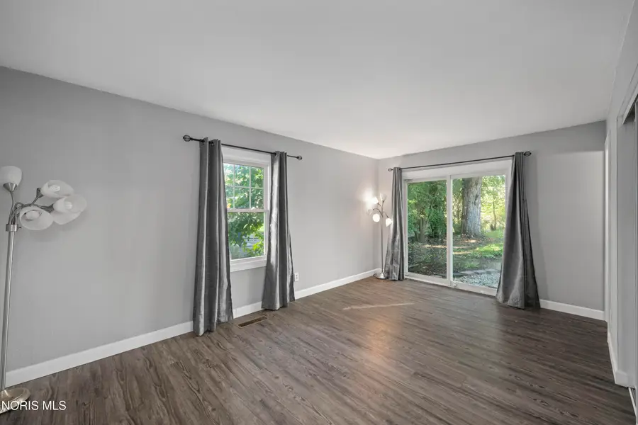 4907 Brinthaven Road, Sylvania, OH 43560 - #3