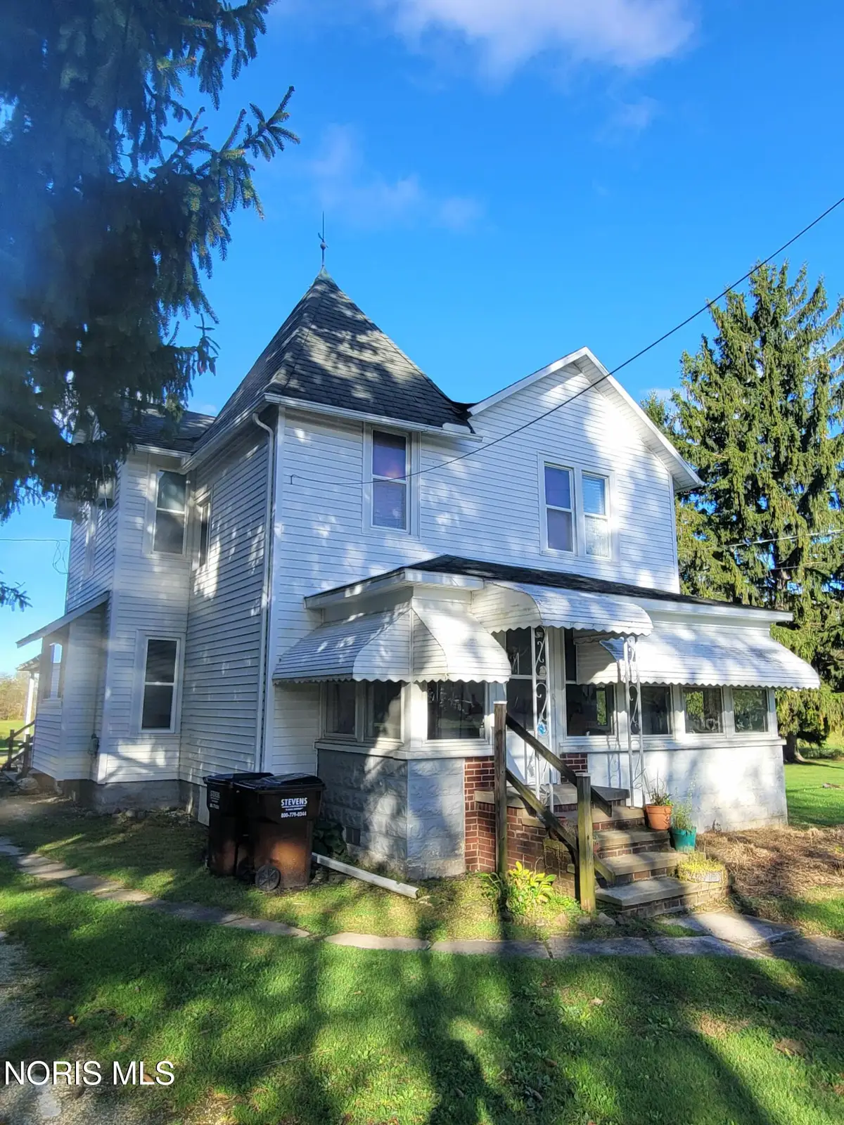 712 Lueke Avenue, Woodville, OH 43469 - #1