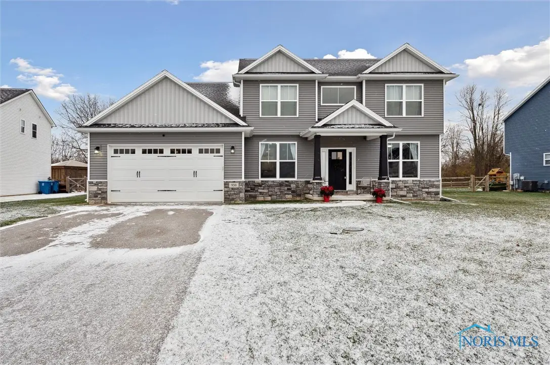 938 Wilkshire Drive, Waterville, OH 43566 - #1