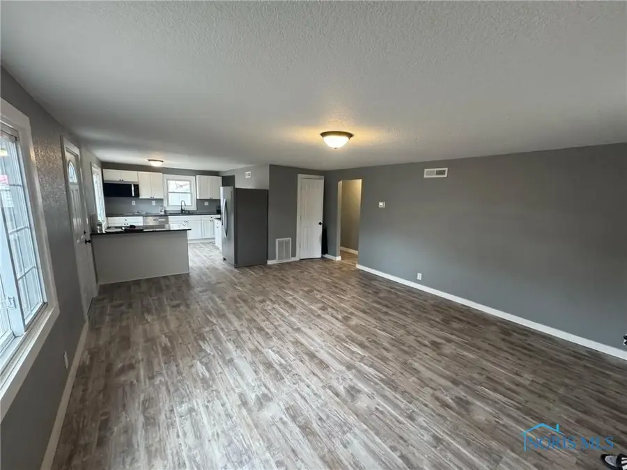 412 S Laura Street, Payne, OH 45880 - Image #2