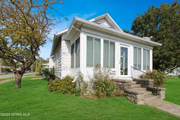 1201 E 3rd Street, Port Clinton, OH 43452