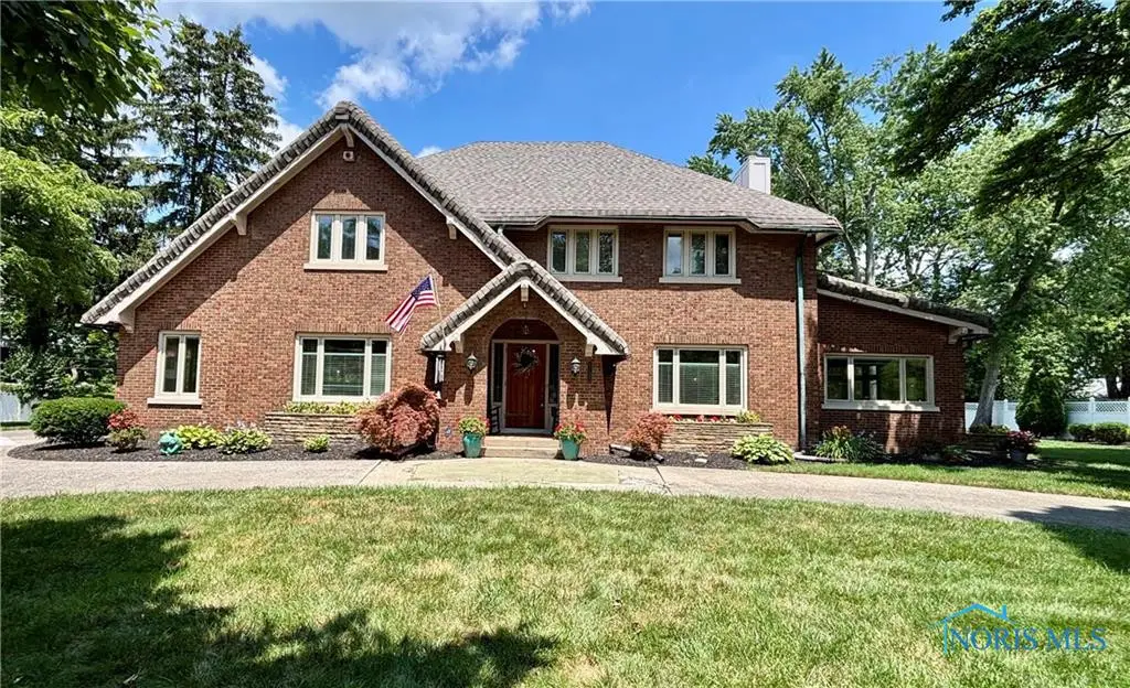 2132 Burroughs Drive, Toledo, OH 43614 - Image #1