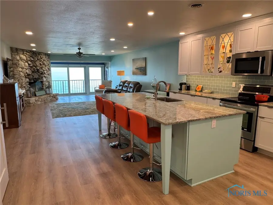 2212 N Carriage Lane, Port Clinton, OH 43452 - Image #3