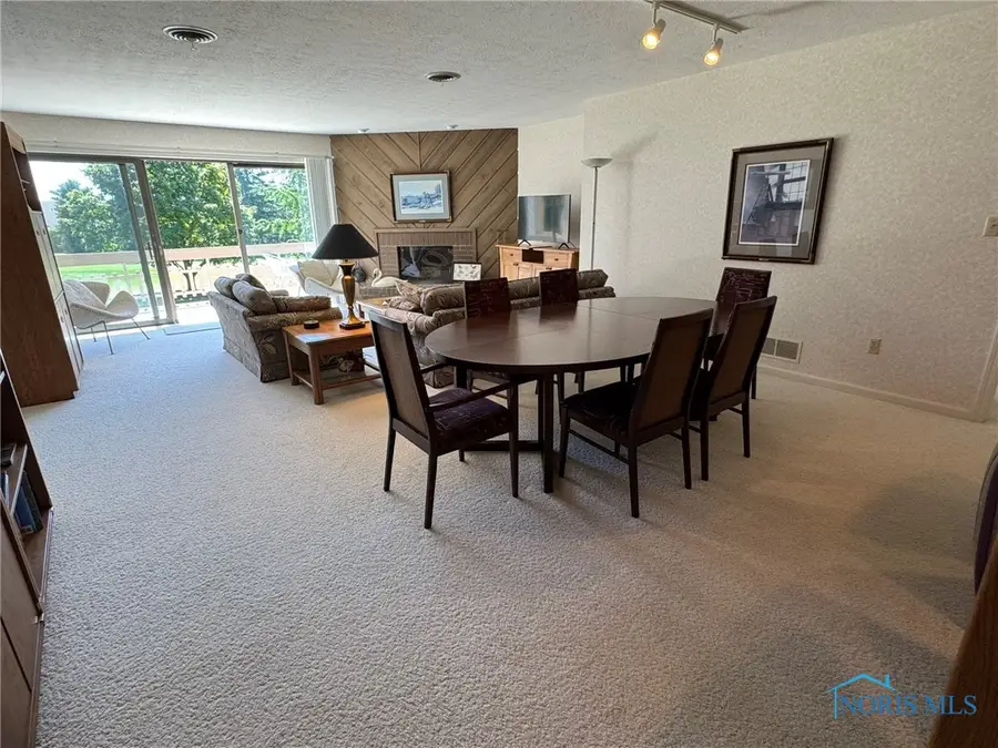 3305 N Stonehouse Drive, Port Clinton, OH 43452 - Image #3