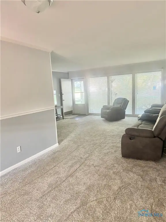 3705 Lincolnshire Woods Road, Toledo, OH 43606 - Image #2