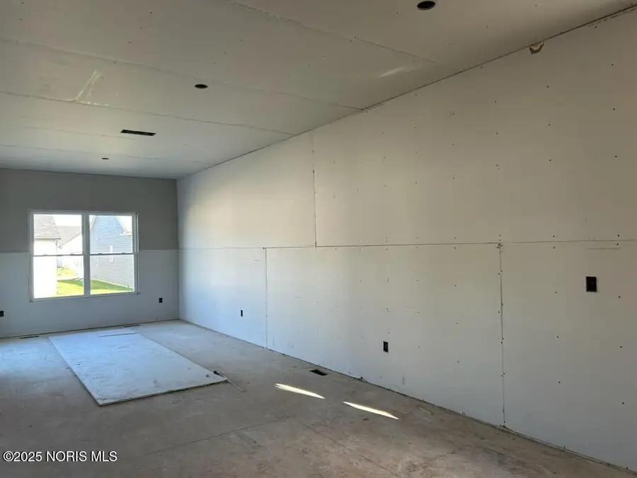 5029 Easton Drive, Oregon, OH 43616 - Image #3