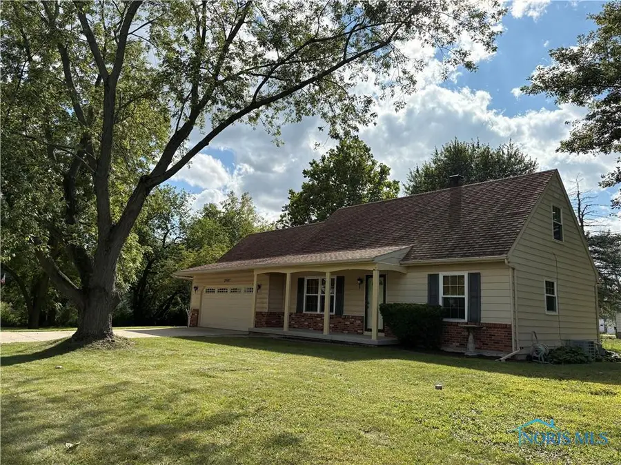 29987 Pemberville Road, Millbury, OH 43447 - Image #2
