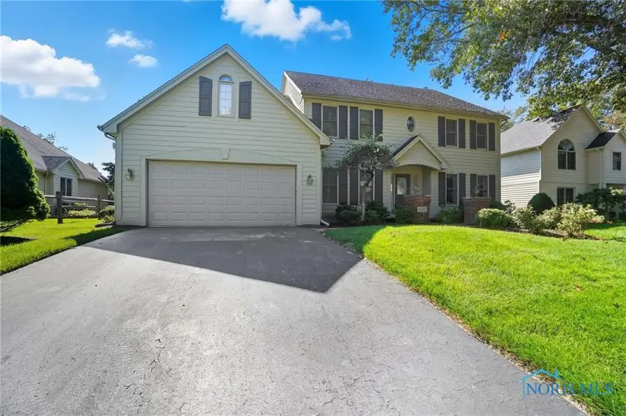 8435 Willow Glen Court, Holland, OH 43528 - Image #2
