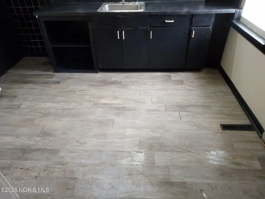 2145 Dorr Street, Toledo, OH 43607 - #2