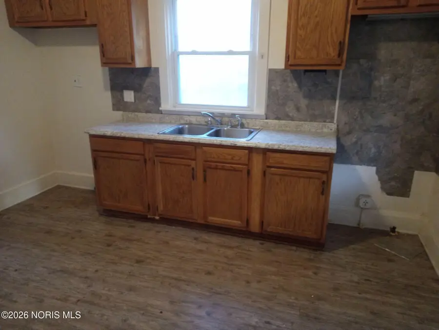 414 Utah Street, Toledo, OH 43605 - #3