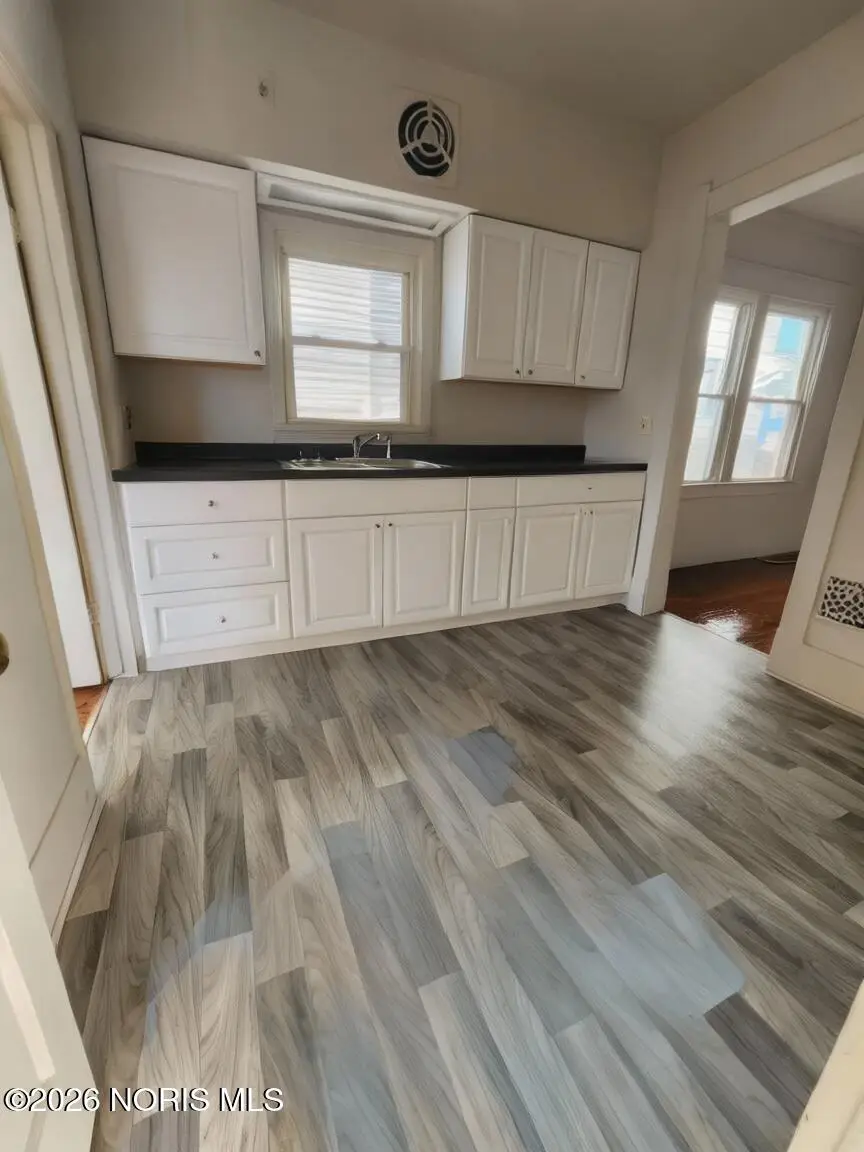 708 Bowman Street, Toledo, OH 43609 - #2