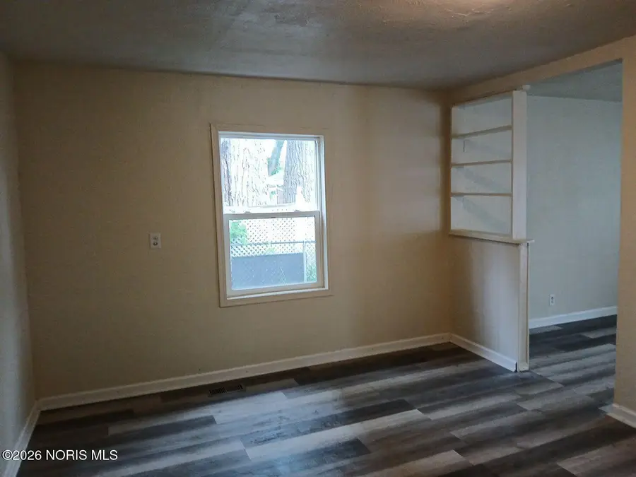 560 Williamsville Avenue, Toledo, OH 43609 - #2