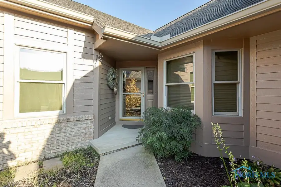 1533 Eaglebrook Road, Toledo, OH 43615 - Image #2