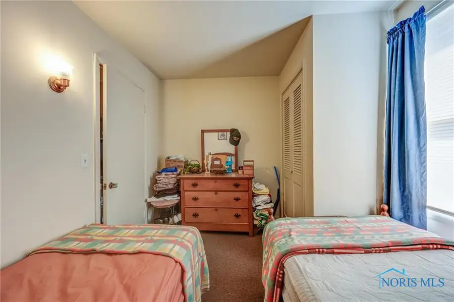 2079 Arkansas Street, Oregon, OH 43616 - Image #3