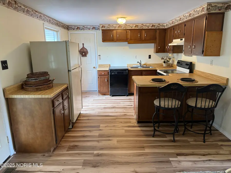 4075 E Christopher Drive, Port Clinton, OH 43452 - Image #3