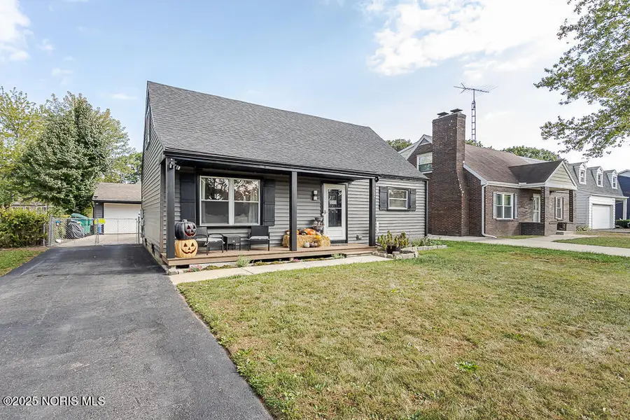 527 Grace Way, Rossford, OH 43460 - Image #2