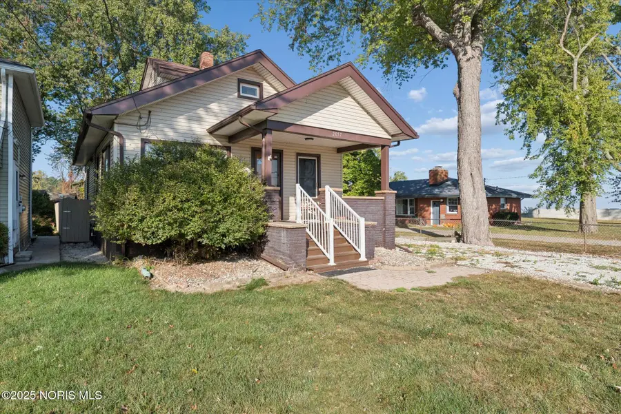 2057 Blanche Drive, Oregon, OH 43616 - Image #2