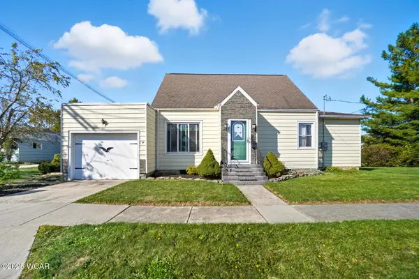 911 E Bellefontaine Street, Wapakoneta, OH 45895