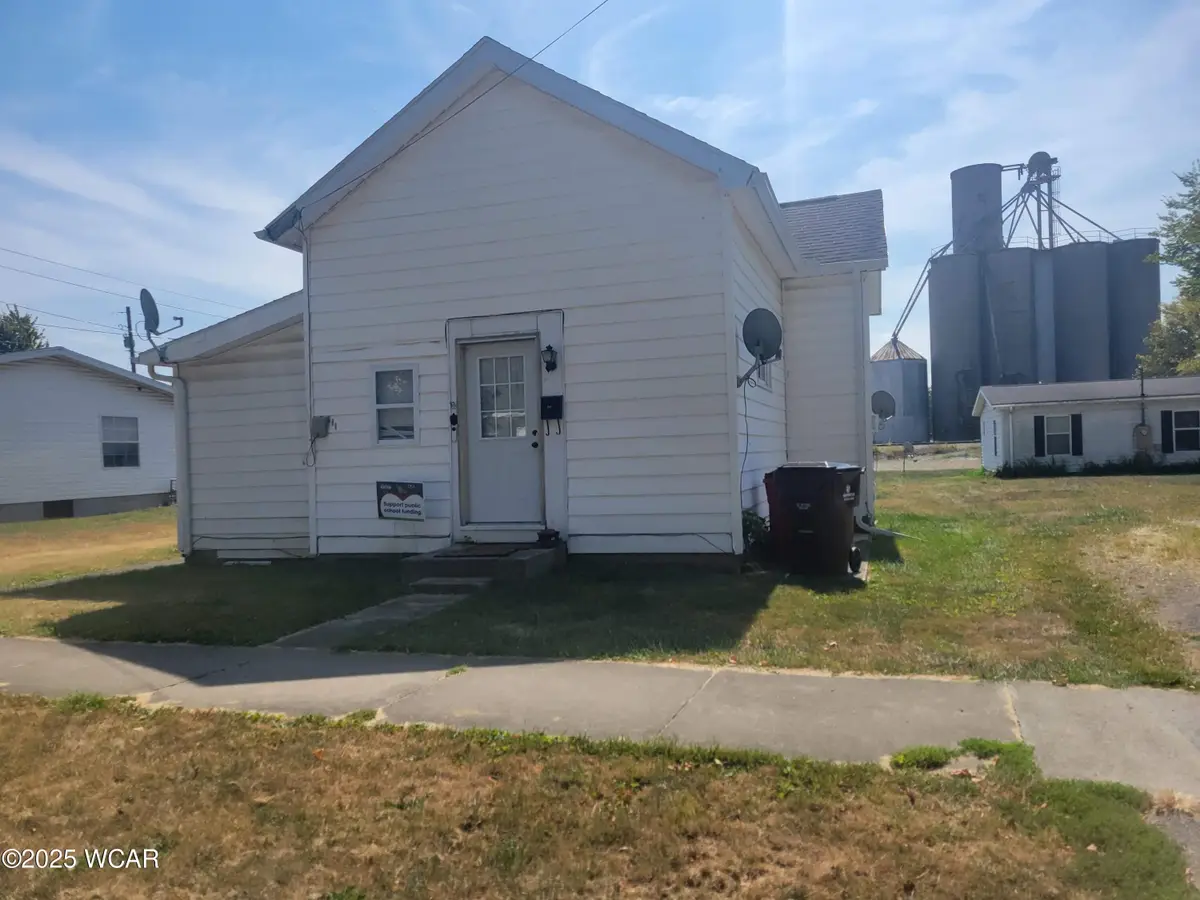 211 W Buckeye Avenue, Ada, OH 45810 - Image #1