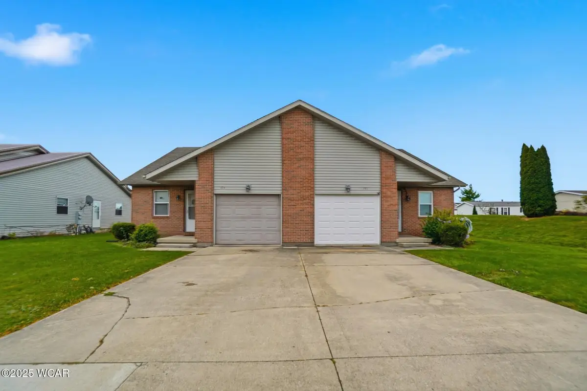 775-777 Country Side Lane, Sidney, OH 45365 - Image #1