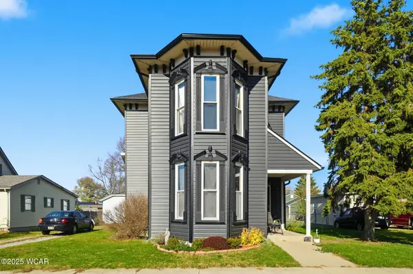 206 W Pike Street, Jackson Center, OH 45334