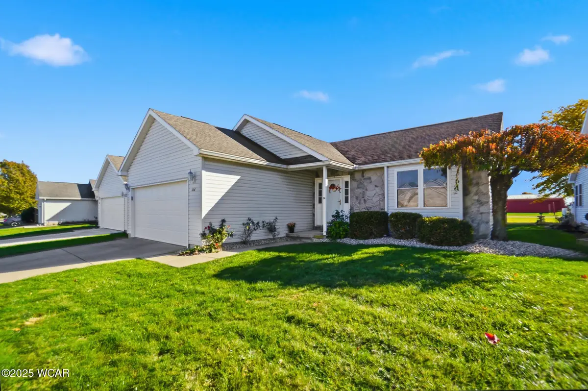 324 Stone Hedge Lane, Kenton, OH 43326 - Image #1