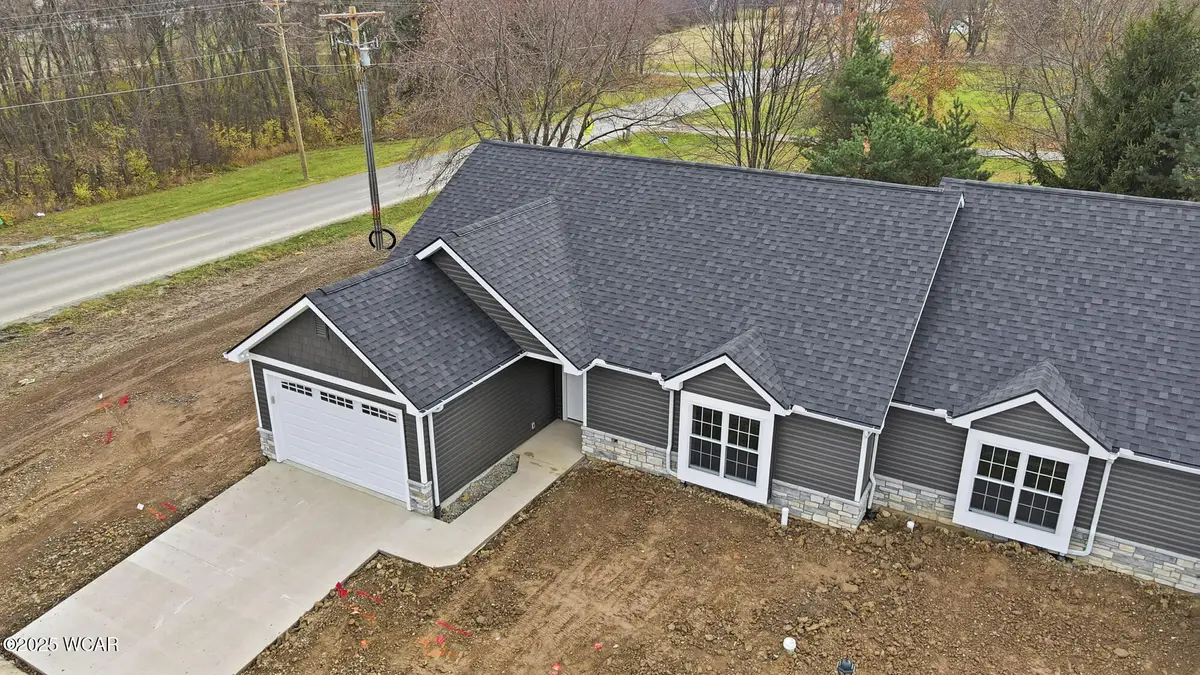 2882 Autumn Lake Drive, Lima, OH 45801 - Image #1