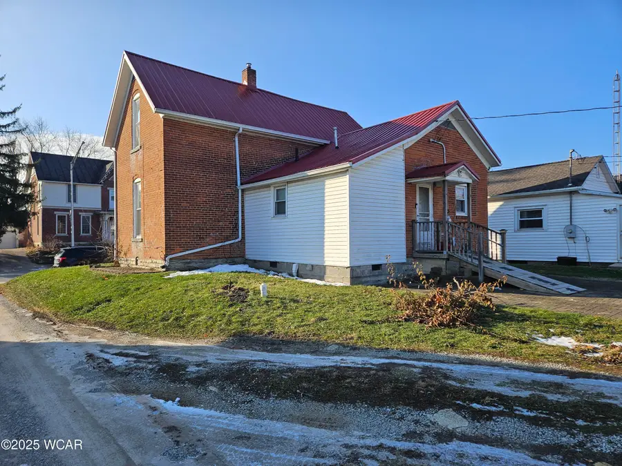 206 E Benton Street, Wapakoneta, OH 45895 - Image #3