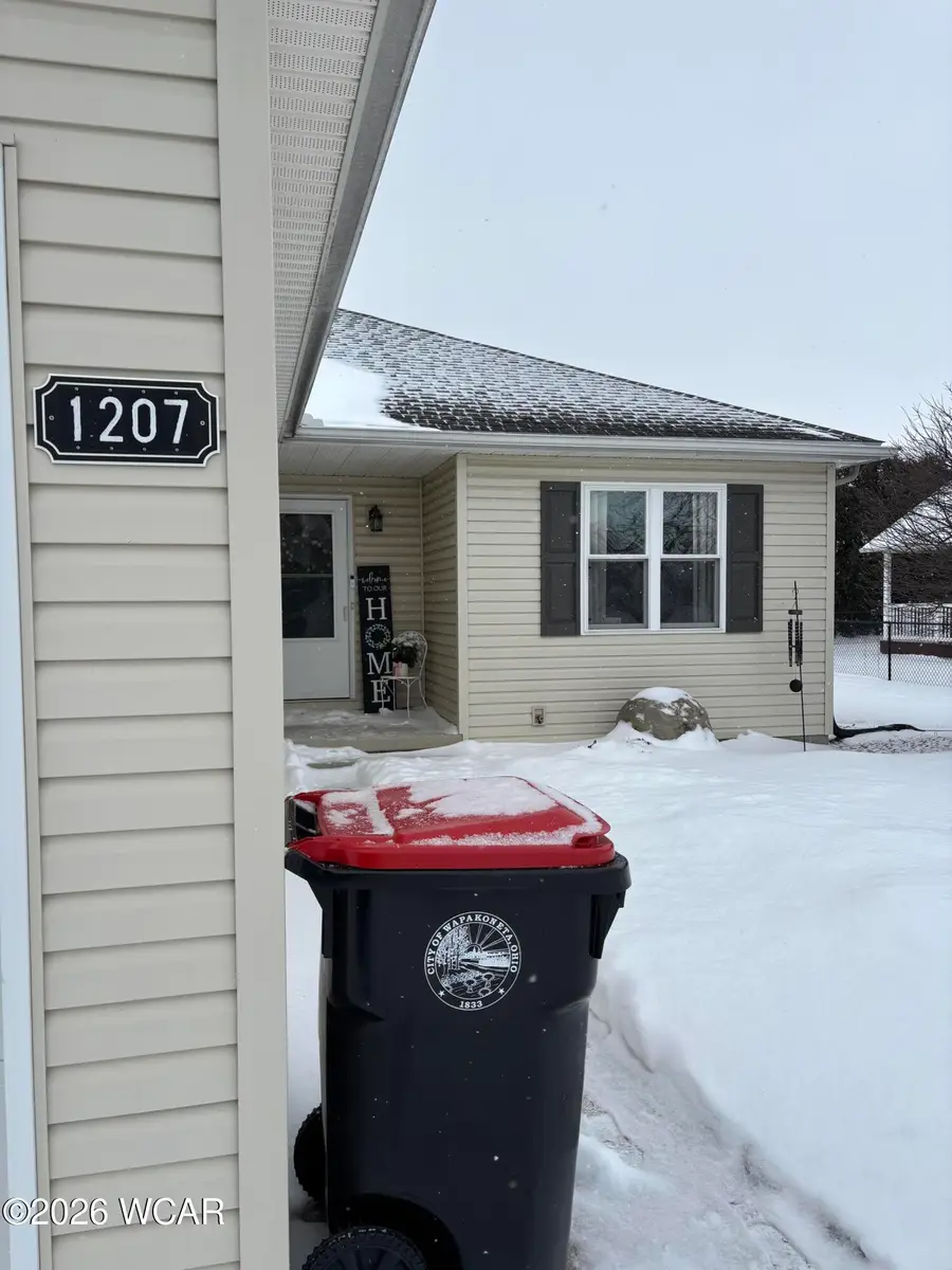 1207 Navajo Trail, Wapakoneta, OH 45895 - Image #2