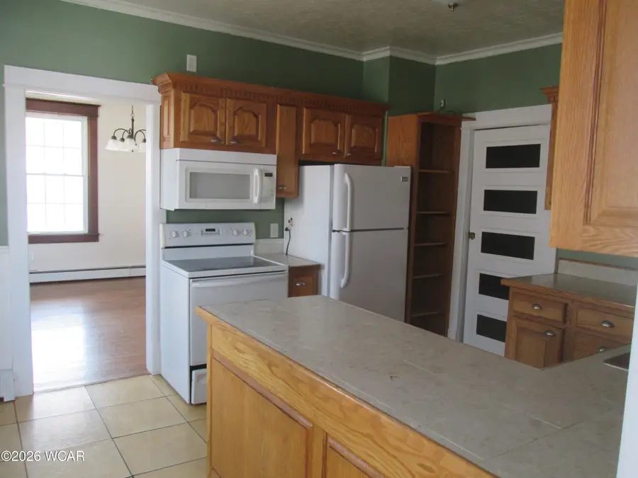 310 E Suthoff Street, Delphos, OH 45833 - #2