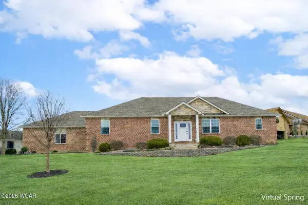 805 Creekview Court, Bellefontaine, OH 43311