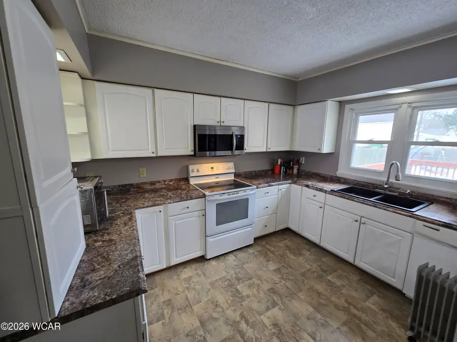 411 E E Eliza St Street, Kenton, OH 43326 - #2