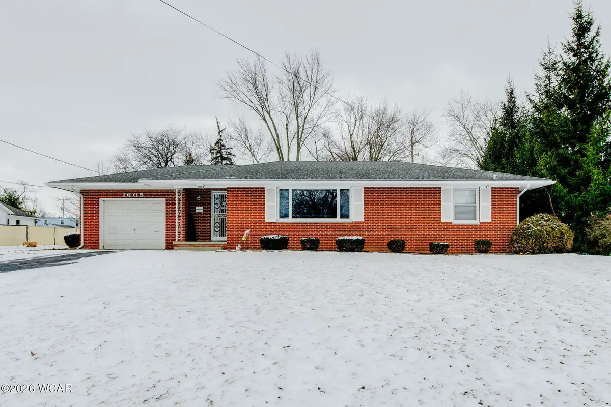 1605 Hazel Avenue, Lima, OH 45805 - #1