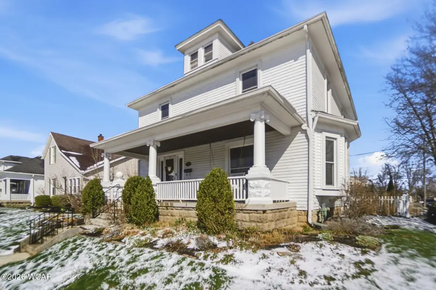 602 W Benton Street, Wapakoneta, OH 45895 - #3