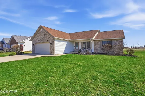 112 Parkview Drive, Jackson Center, OH 45334