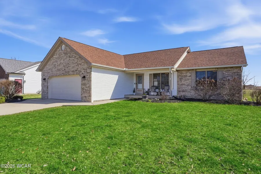 112 Parkview Drive, Jackson Center, OH 45334 - #3