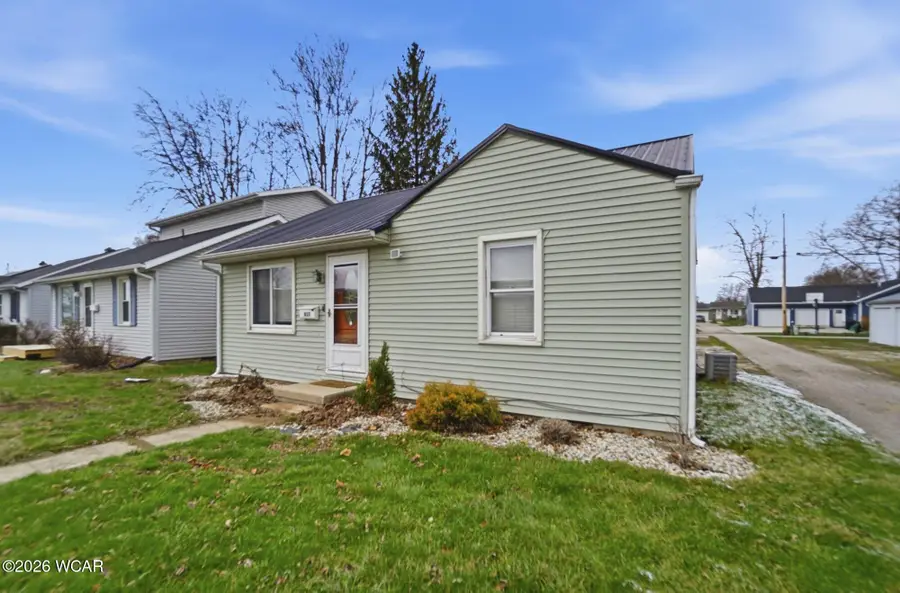 817 Murlin Avenue, Celina, OH 45822 - #3
