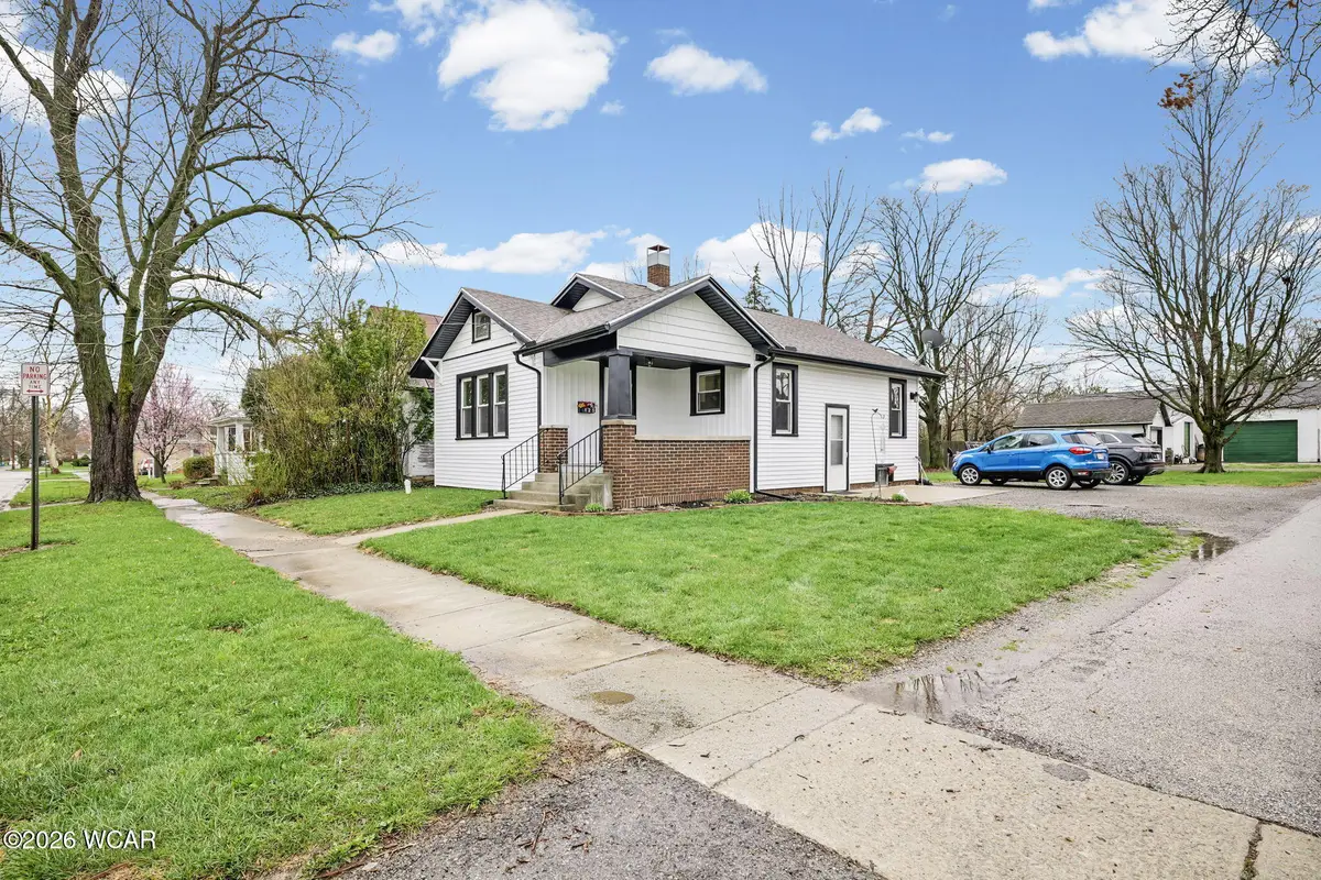 125 W Mcpherson Avenue, Findlay, OH 45840 - #1