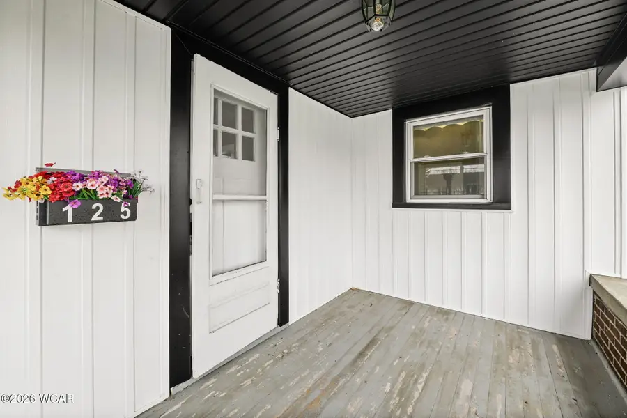 125 W Mcpherson Avenue, Findlay, OH 45840 - #3