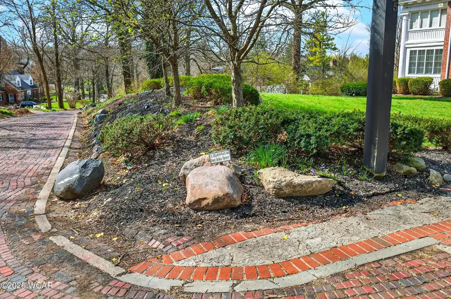 1115 Oakwood Avenue, Oakwood, OH 45419 - #3