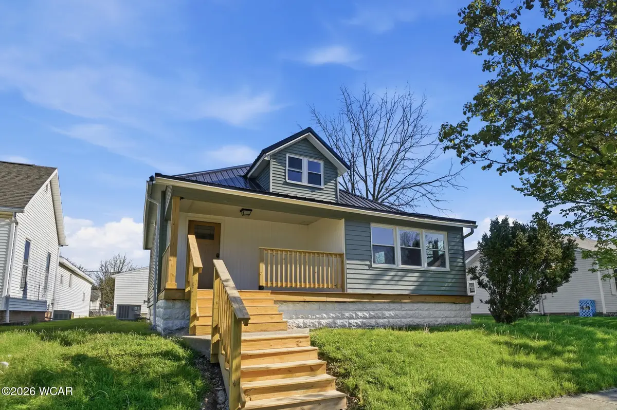 616 E Benton Street, Wapakoneta, OH 45895 - #1