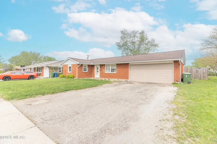 1720 Fair Oaks Drive, Sidney, OH 45365 - #2
