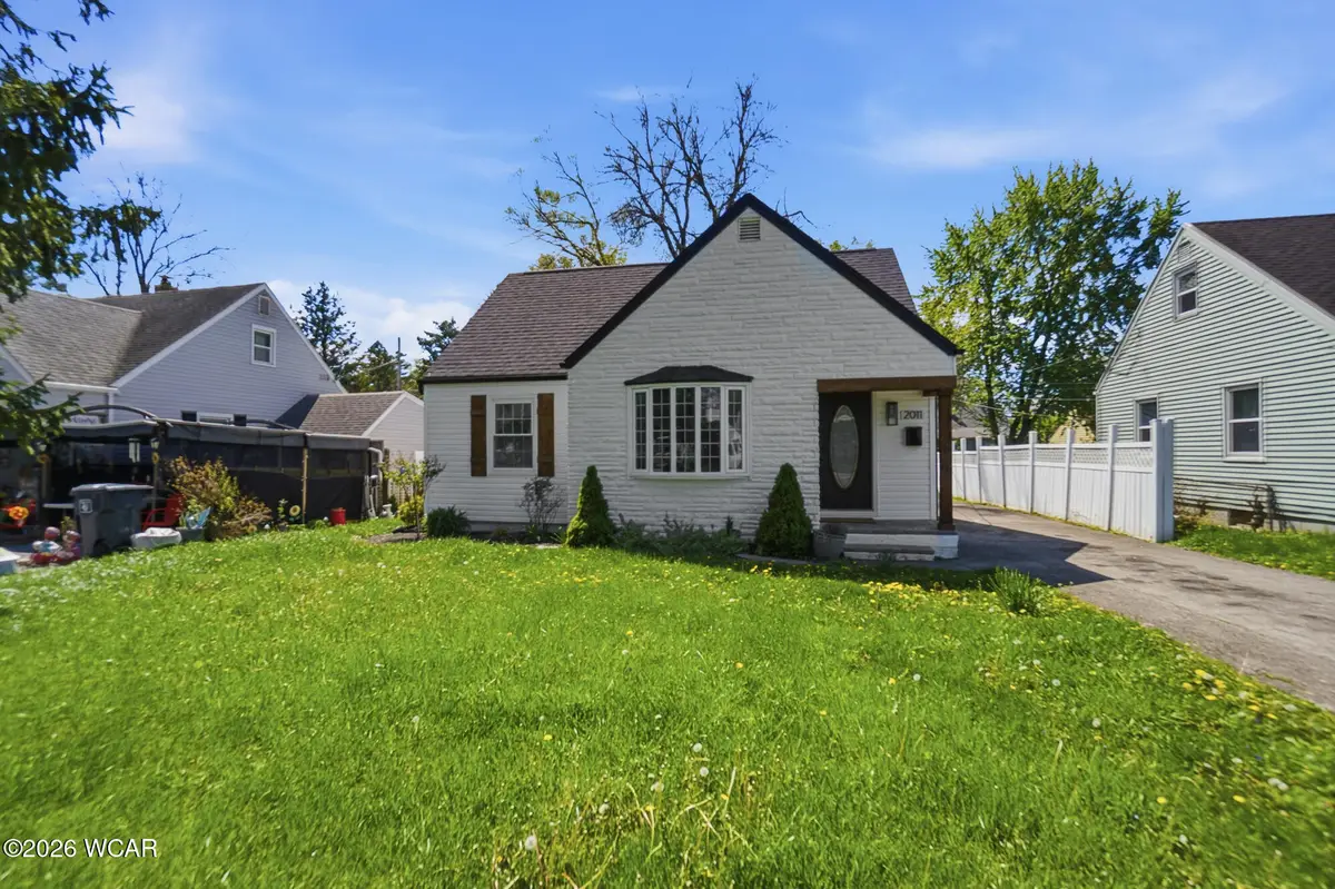 2011 W Wayne Street, Lima, OH 45805 - #1